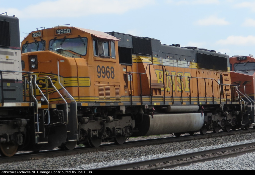 BNSF 9968